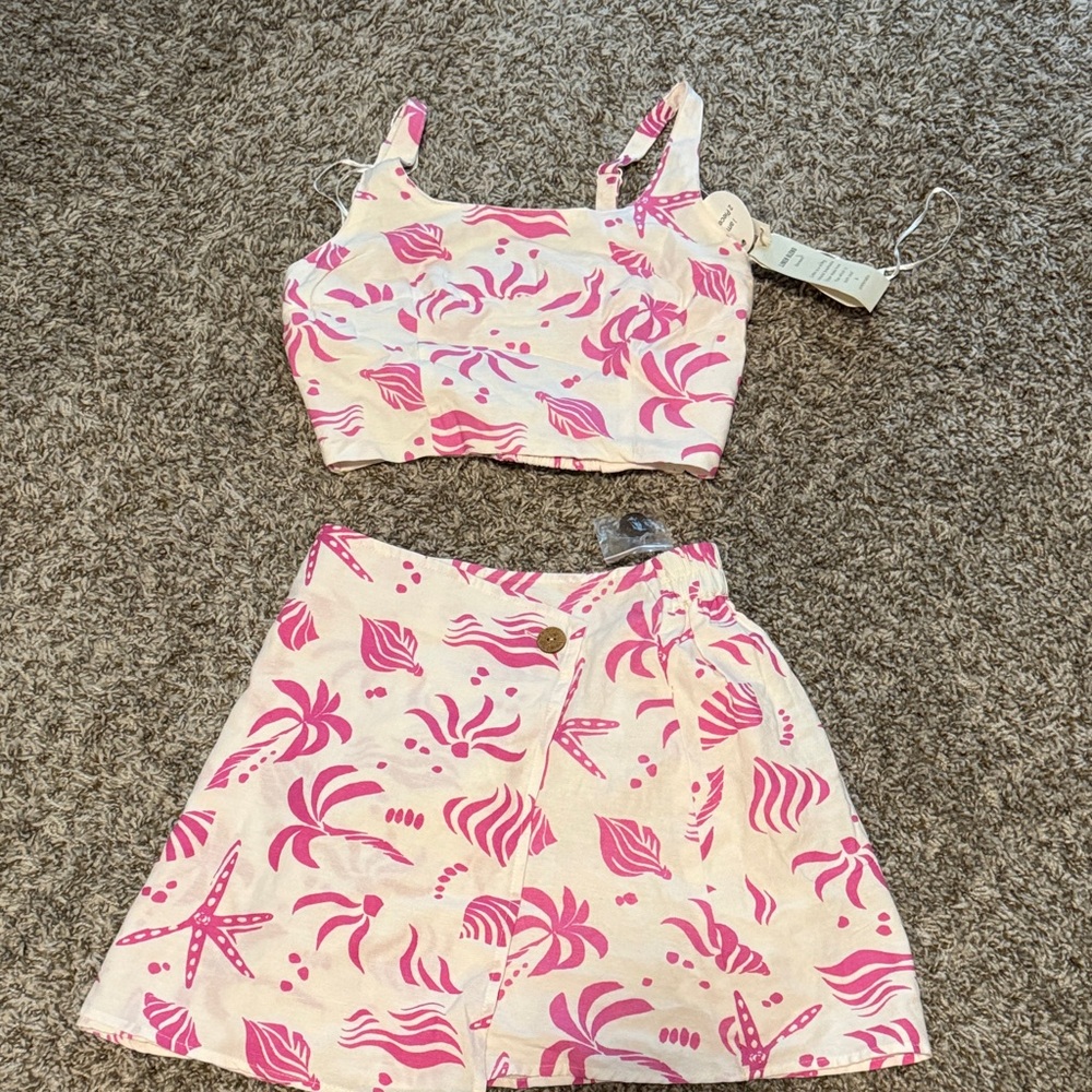 Pink and White Patterned Crop Top and Shorts Set
